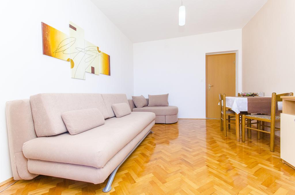 Apartments Kunac Podgora Room photo